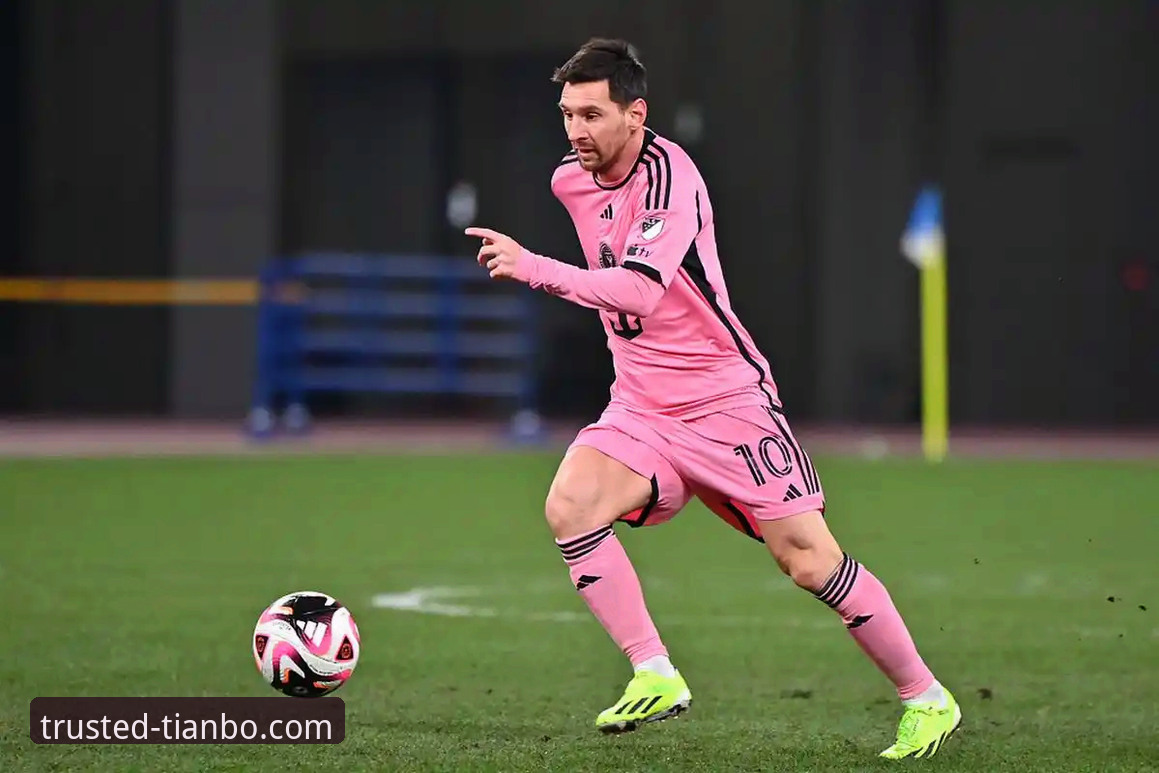 揭秘阿根廷锋线新星陨落：技术视角下的战术损失与数据真相